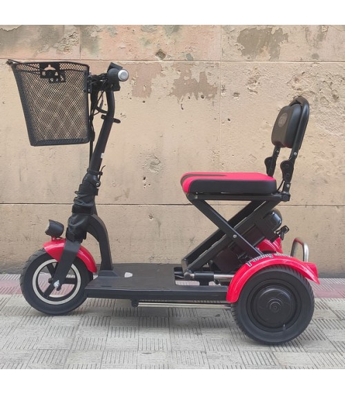 Scooter elettrico per disabili pieghevole motorino 300W